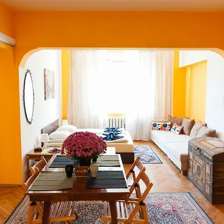 Vitosha Blvd - Family And Friends Apartment